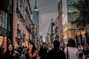 当我似乎成为“悬浮群体”里的一员时